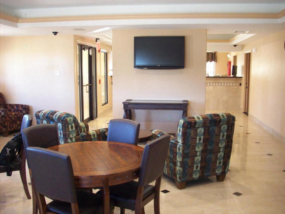 Budgetel Inn And Suites Hearne エクステリア 写真